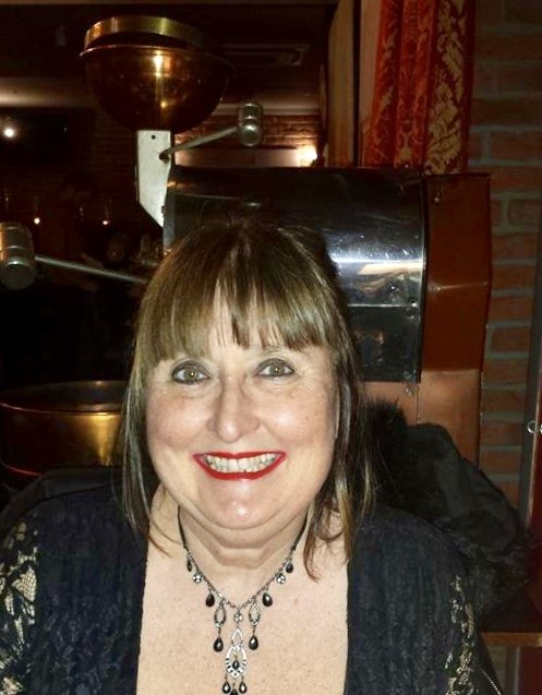 Debra, owner of Villa Azur